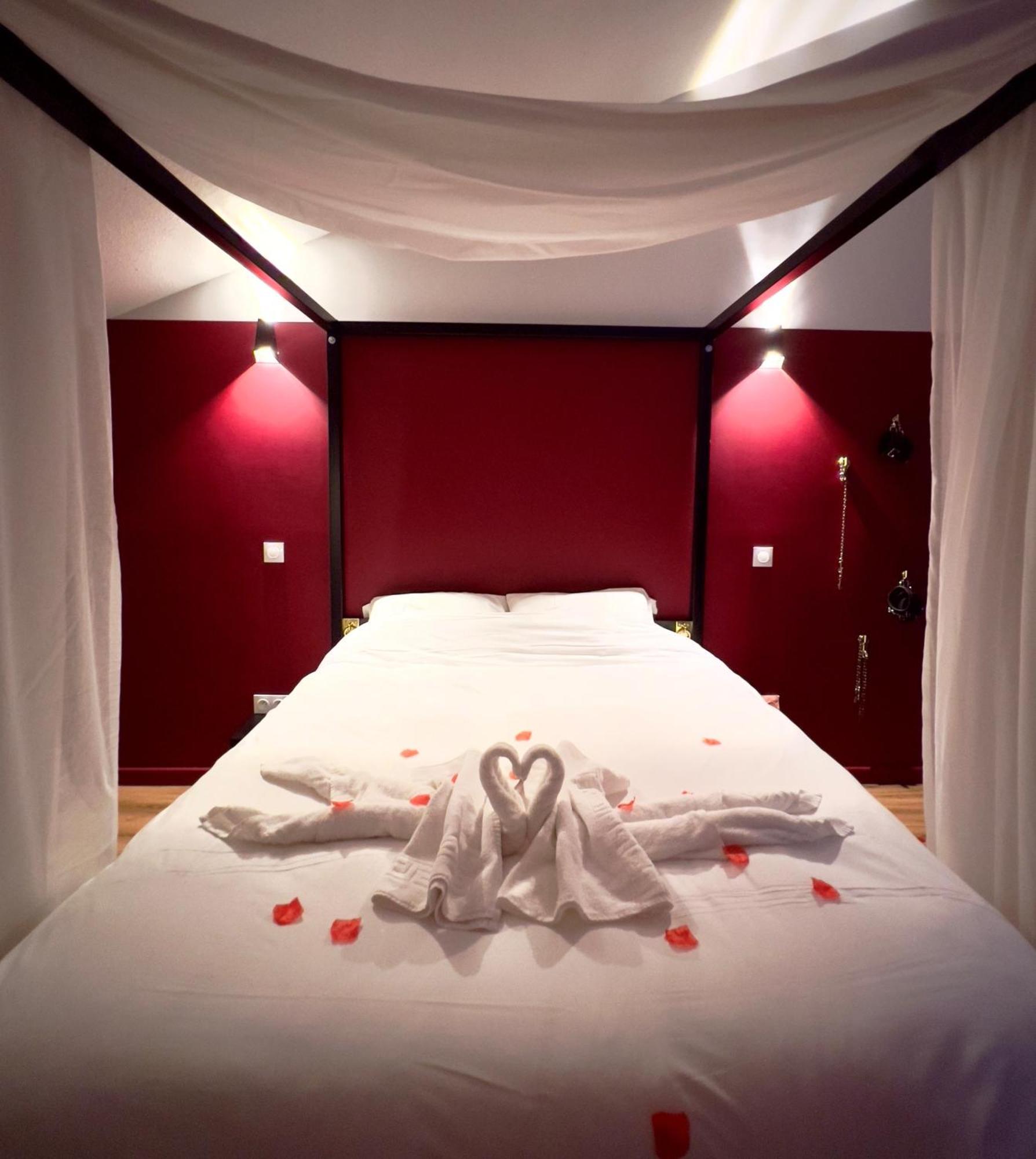 50 Nuances D'amour - Jacuzzi / Massage / Cinema Villa